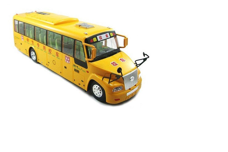 Радиоуправляемый школьный автобус 8807