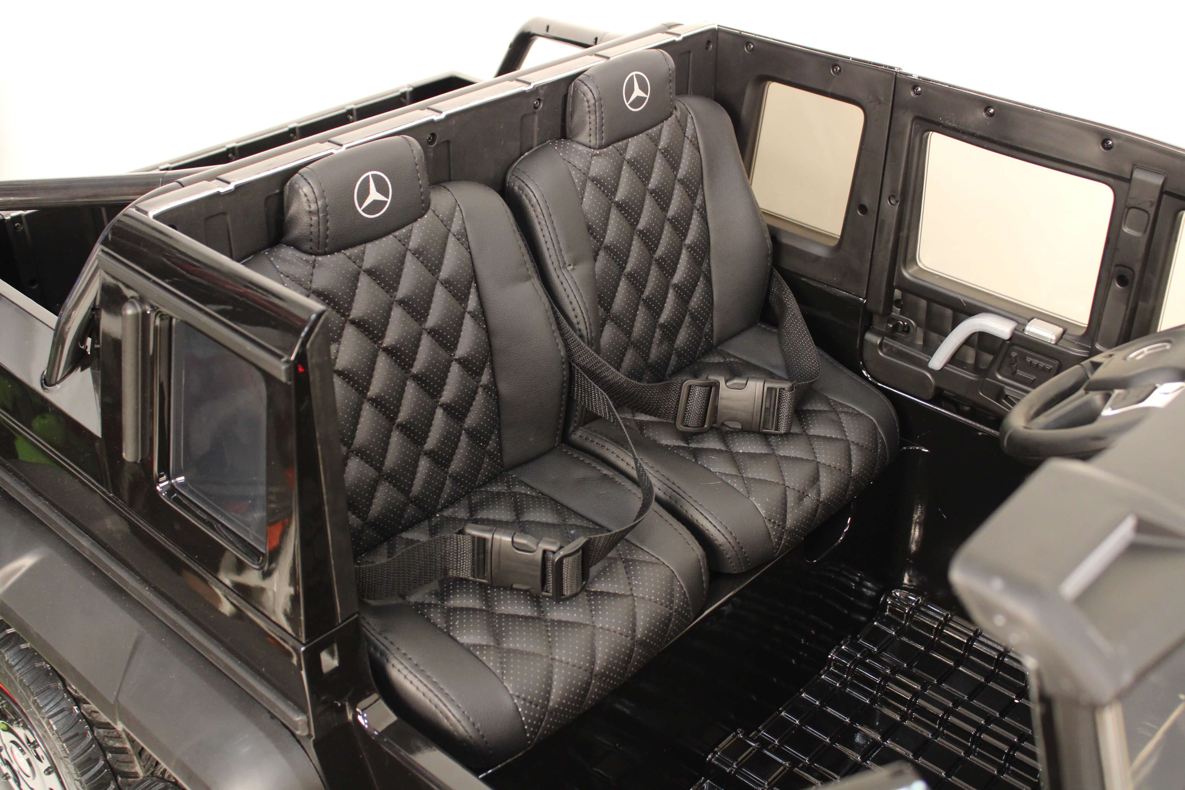 Mercedes-Benz-G63-AMG-4WD (Лицензия). Полноприводный. Двухместный. Шестиколесный X555XX